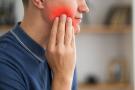 שיני בינה - מה הם הגורמים וכיצד נכון לטפל